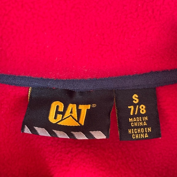 CAT (Caterpillar) Vibrant Red Fleece Vest Size: 7/8 S - Picture 3 of 9